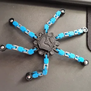 Obdržený transformovatelný robotický fidget spinner od zákazníka P***a.