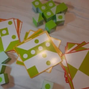 Obdržené puzzle s ukrytými bloky od zákazníka J****a.
