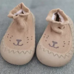 Obdržené boty pro první kroky s návlekem na ponožky od zákazníka Z****g.