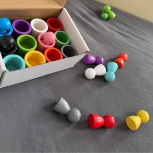 Obdržené Peg panenky v kelímcích Montessori hračka na třídění barev od zákazníka B****e.