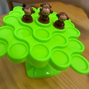 Received game Monkey Tree Balance from customer H****h.