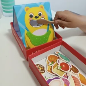Přijatá Montessori simulace hry na krmení od zákazníka C**a.