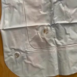 Nafukovací hračka pro trénink na kartáči od zákazníka G**h.